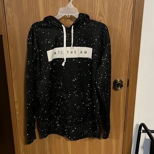 Size XL Into The AM Hoodie